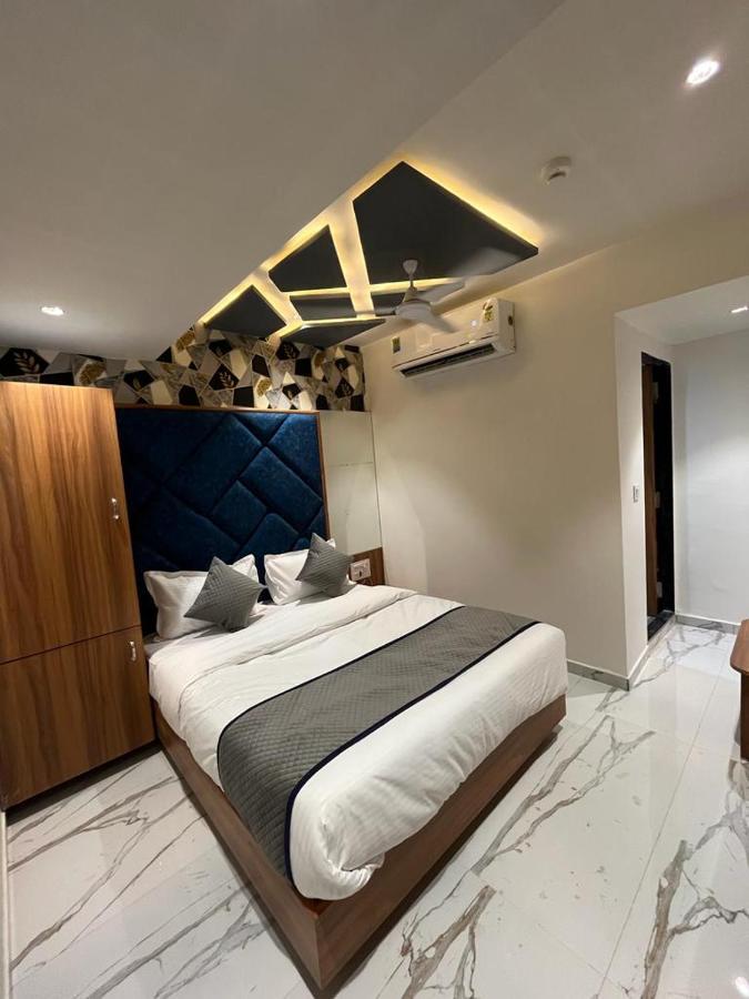 Hotel Paramount Villa Gandhinagar Kültér fotó