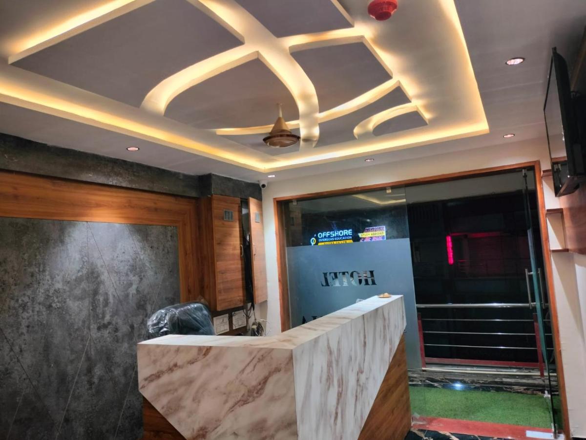 Hotel Paramount Villa Gandhinagar Kültér fotó